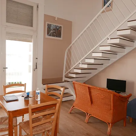 Brit Hermitage Hotel 3*