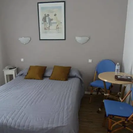 Brit Hermitage Hotell 3*