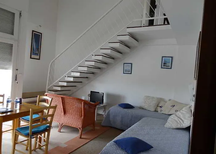 Brit Hermitage Hotel 3*